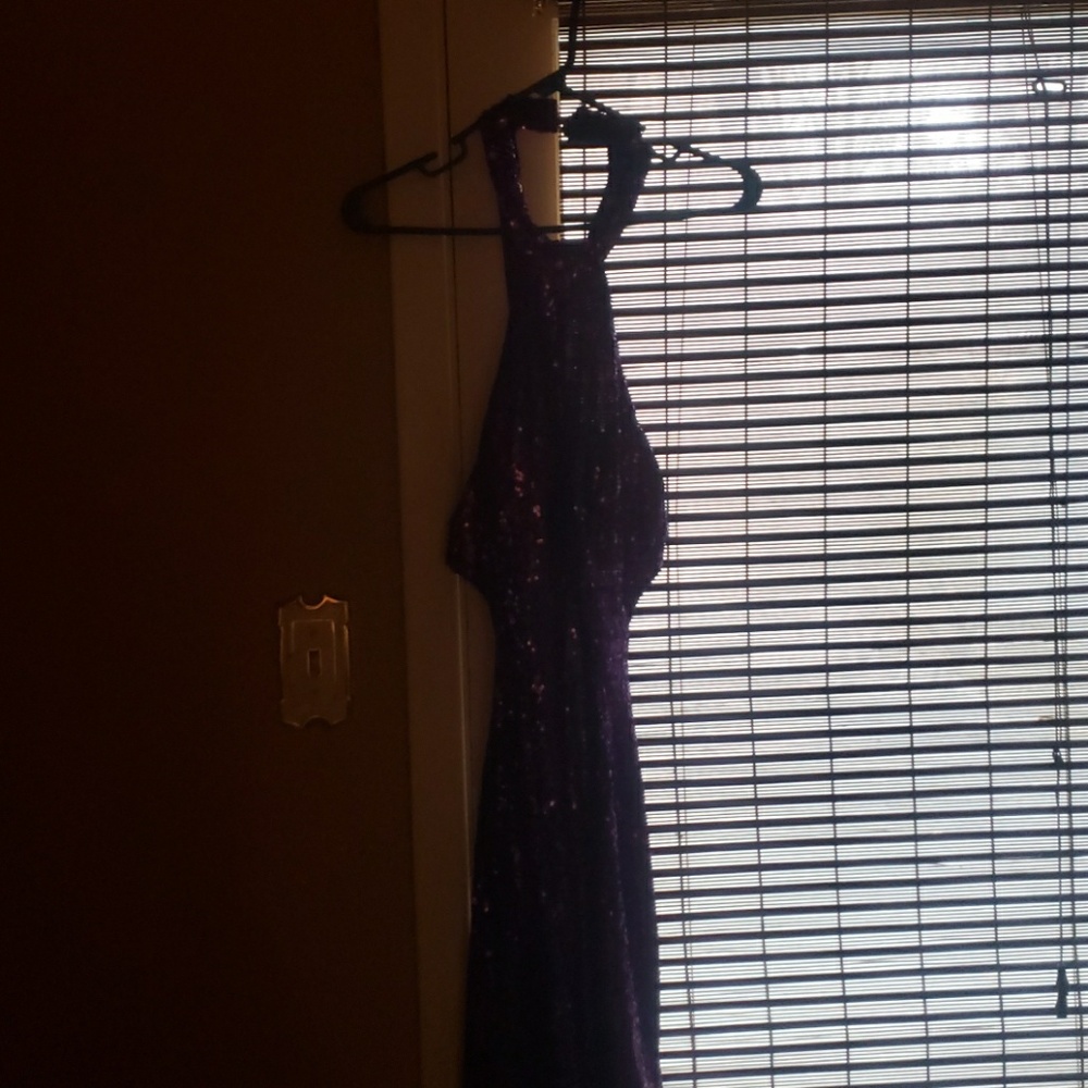 Evening gown - Picture 3 of 4